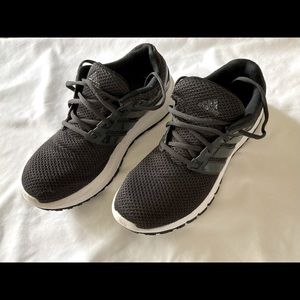 Adidas mesh Cloudfoam sneakers.